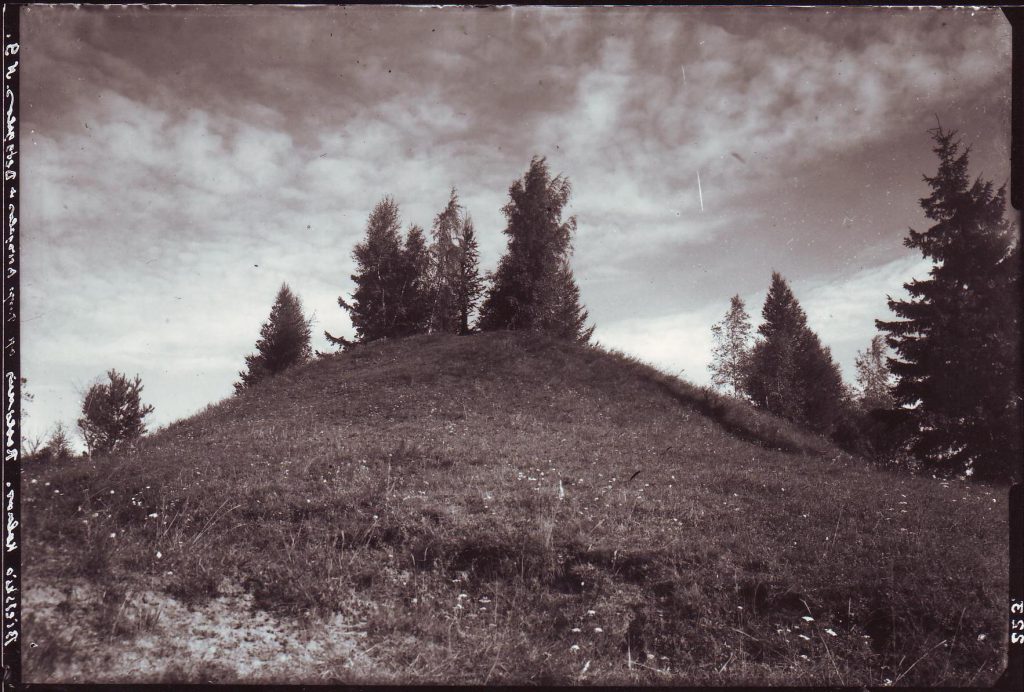 Darbutų piliakalnis