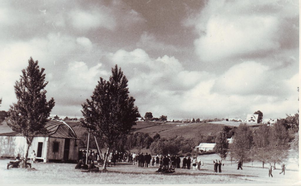 Prie Estrados